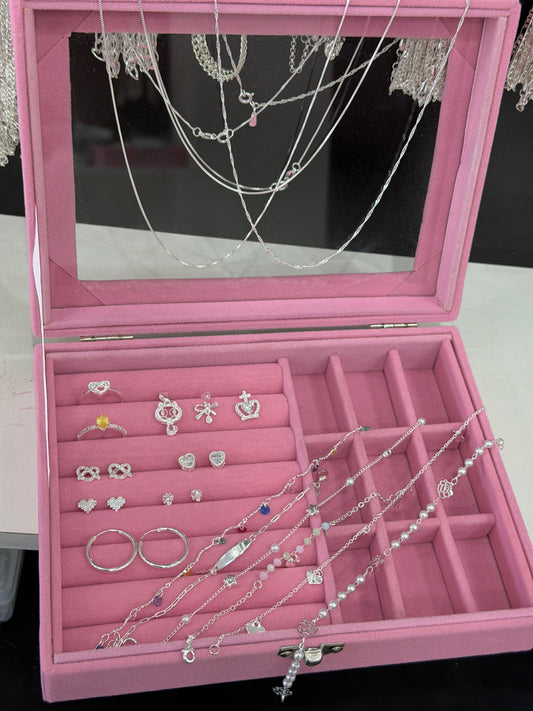 Lote con cajita surtida 🩷