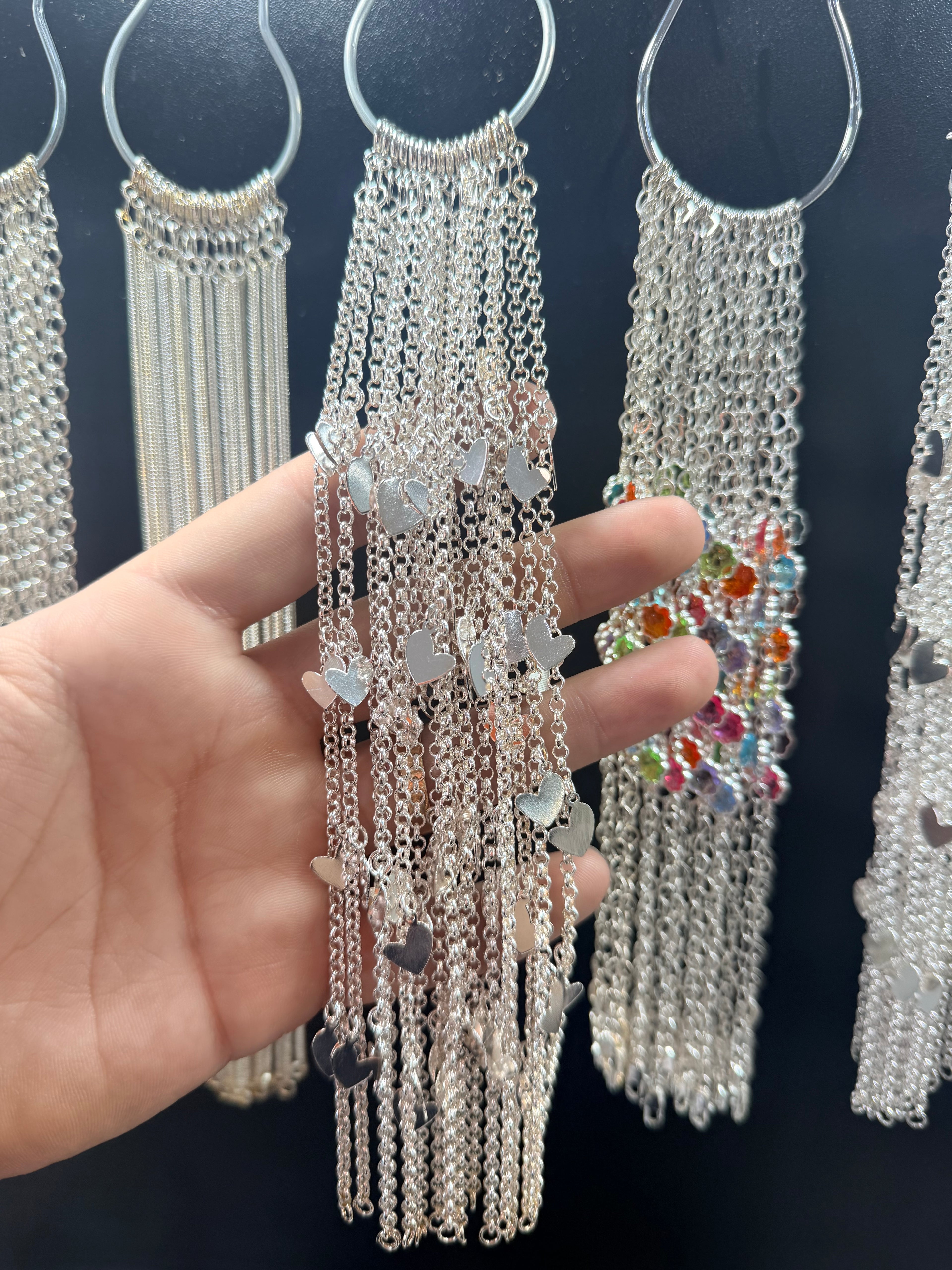 Pulsera gruesa corazones
