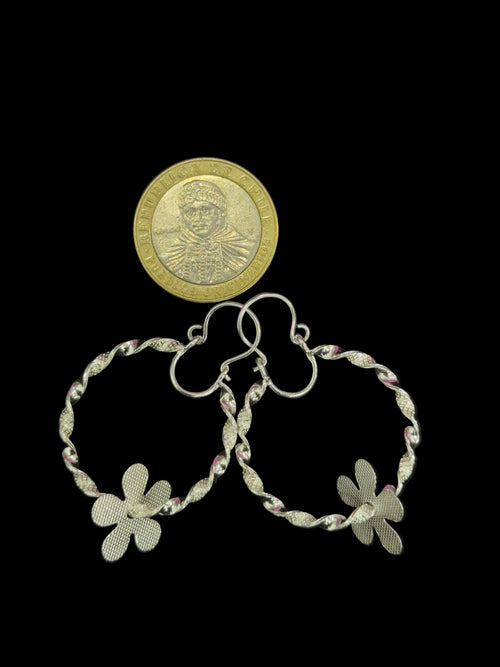Aros enroscados flor