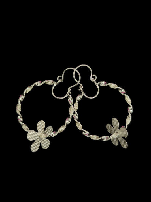 Aros enroscados flor